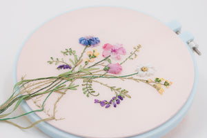 WILDFLOWERS in Silk Ribbon by Di van Niekerk KIT